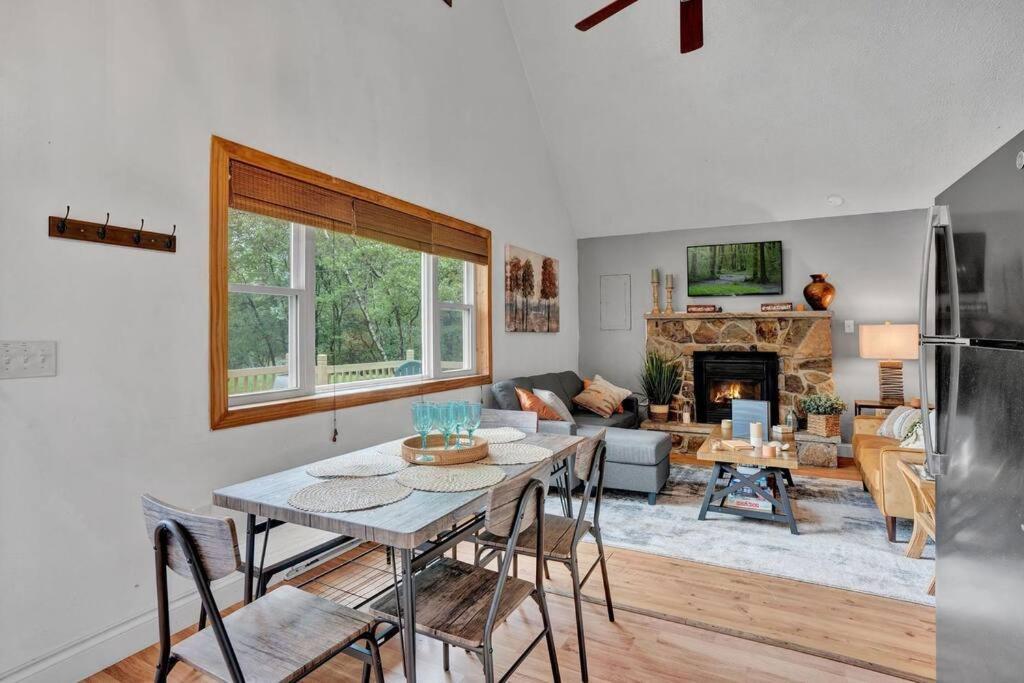 The Sage Chalet In Emerald Lakes, Poconos! Long Pond Eksteriør billede